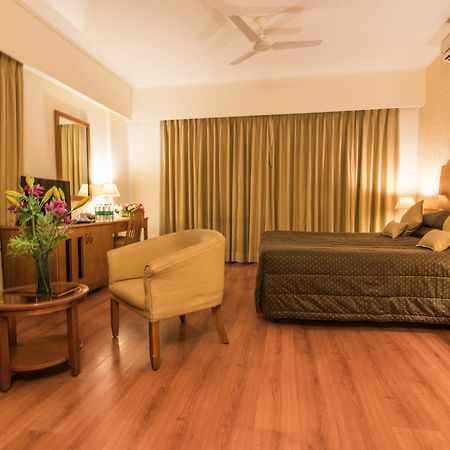 Sai Vishram Business Hotel Kammasandra Екстериор снимка
