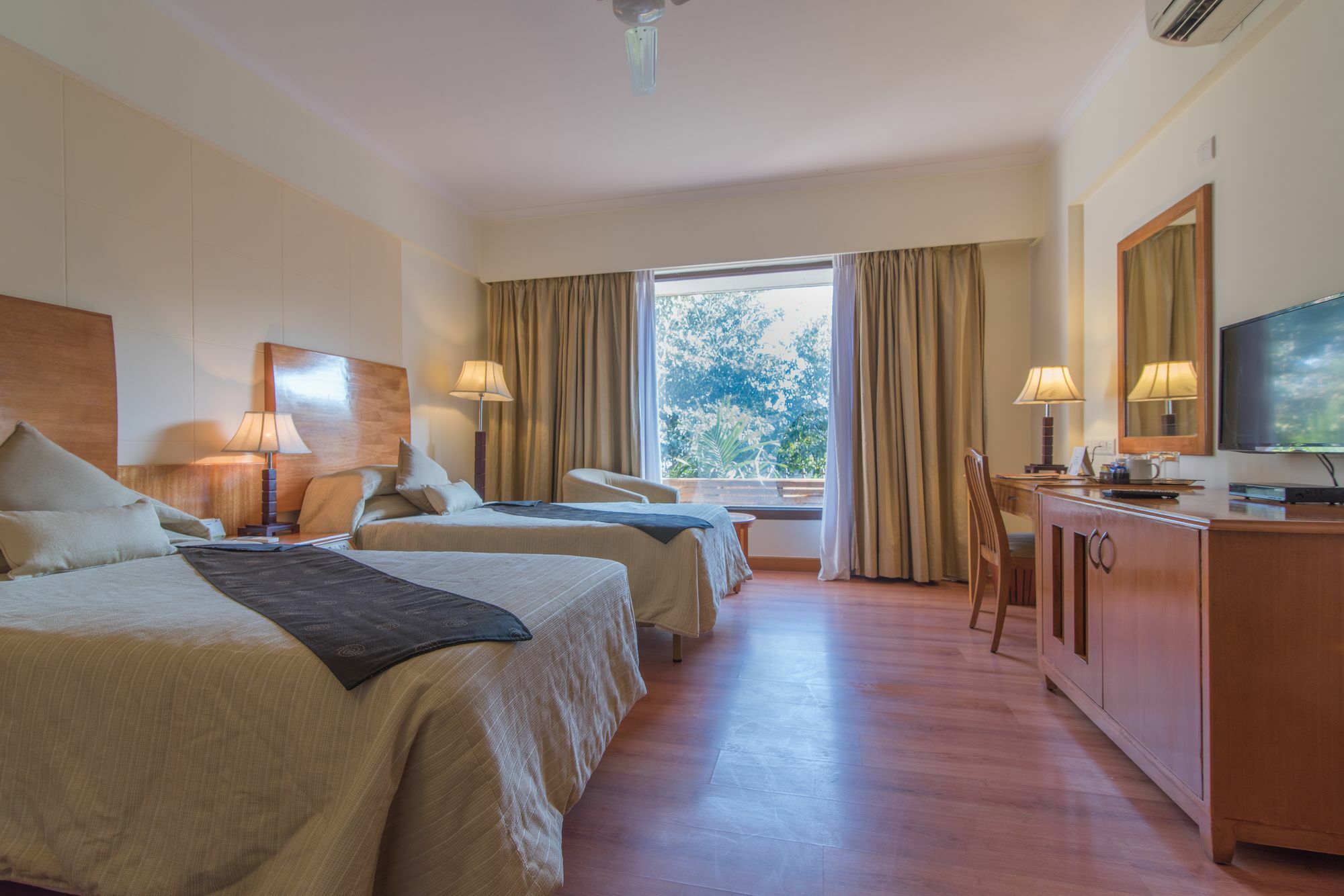 Sai Vishram Business Hotel Kammasandra Екстериор снимка